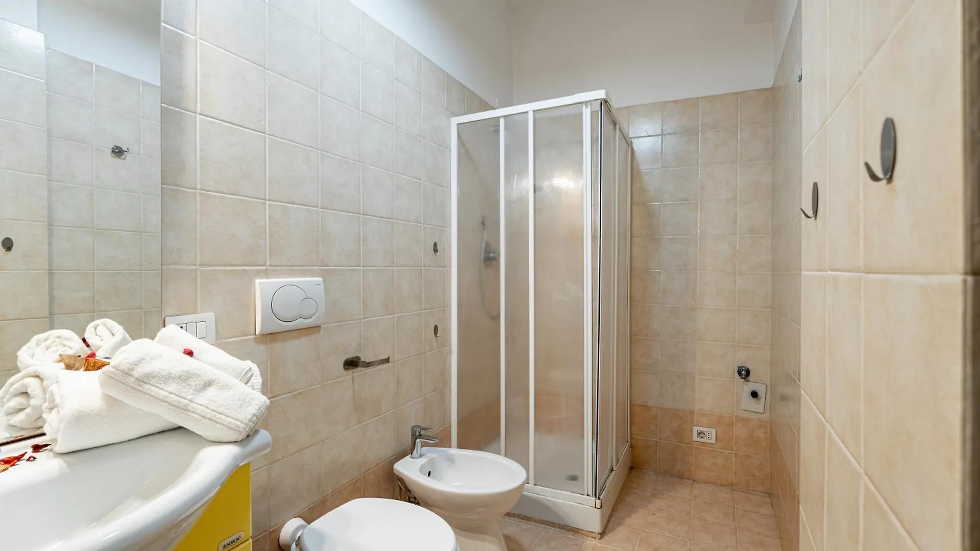 Magichouse 2 Camere 2 Bagni -15 Min Colosseo Rome Appartement